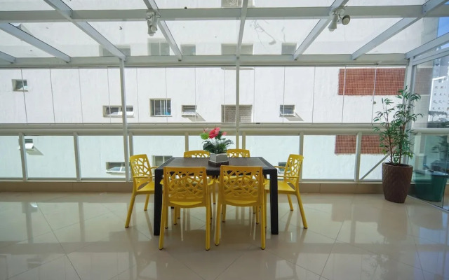 Apto pet Friendly c Churrasqueira a 100m da Praia