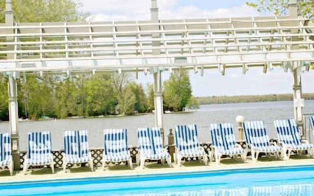Fern Resort
