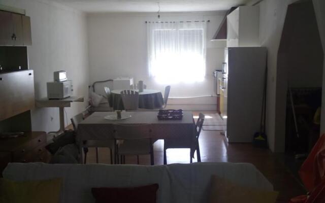 Aroeira Vacation Home II