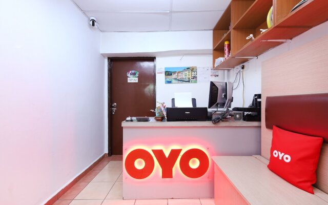 Azimaju Guesthouse by OYO Rooms