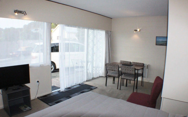 Ala Moana Motel