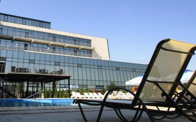 Mirage Snagov Hotel & Resort
