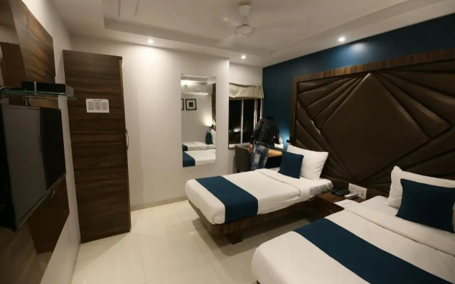 FabHotel Park Palace Mandvi