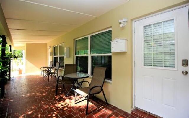 Tropical Retreat Studio - 632B