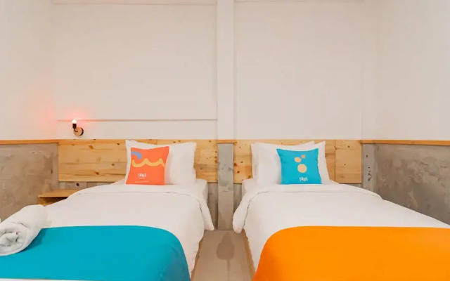 Sans Hotel Andalucia Pasteur Bandung