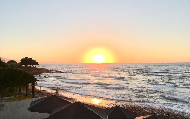 Krini Beach Hotel