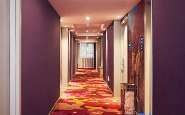 WP Guo Creative Hotel (Cangnan EMU Station Store)
