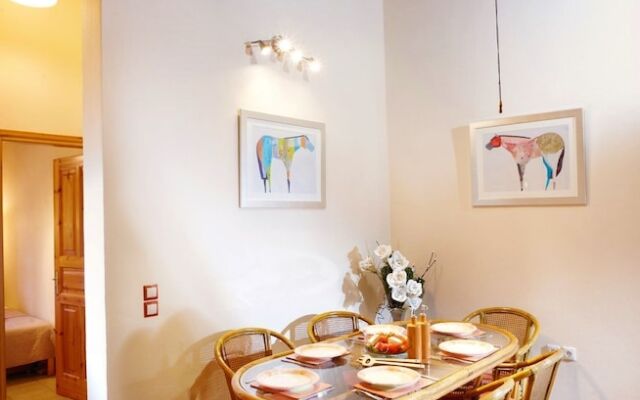 disCrete Villa Arete