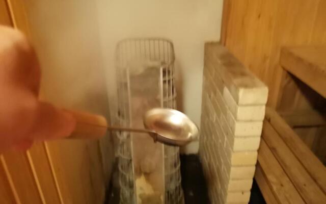 Relaxing Beatiful Studio - Sauna Bath Facility
