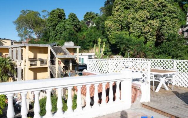Xiamen Gulangyu Longshan Villa Cafe Hostel