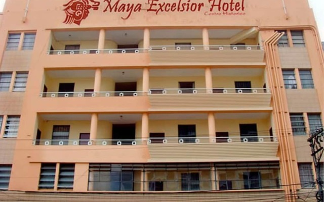 Hotel Maya Excelsior