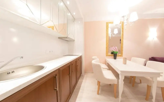 Harmony Suites 8 & 9