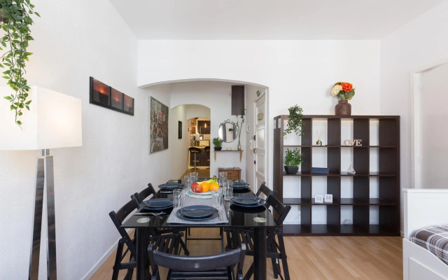Large Flat w/ Terrace | Ace Location @ Aliados