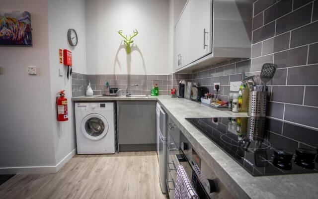 Douglas House Apartments