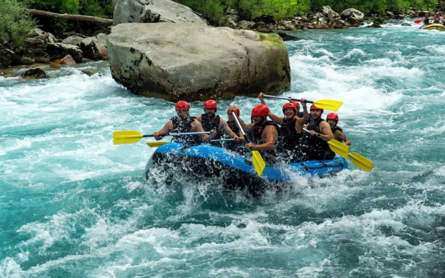 Rafting Camp Grand Tara
