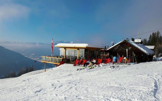 Mansion in Eben Near Ski Salzburger Sportwelt