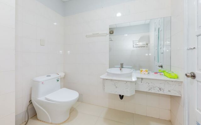 Capital O 1039 CCT Hotel Nha Trang