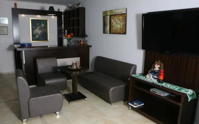 Atlon Hotel