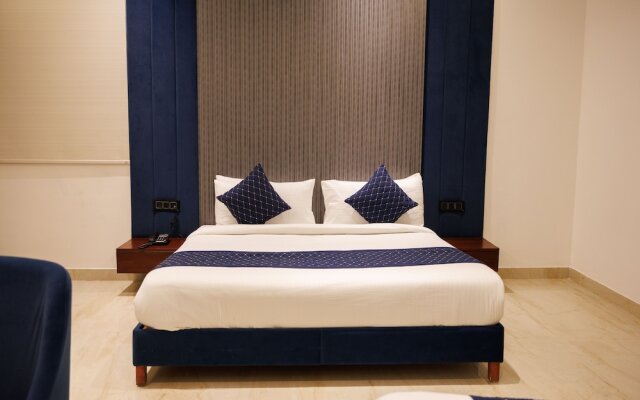 The Eliot Hotel & Banquet