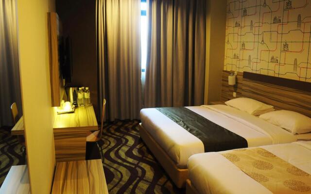 Hotel Zamburger Victory City