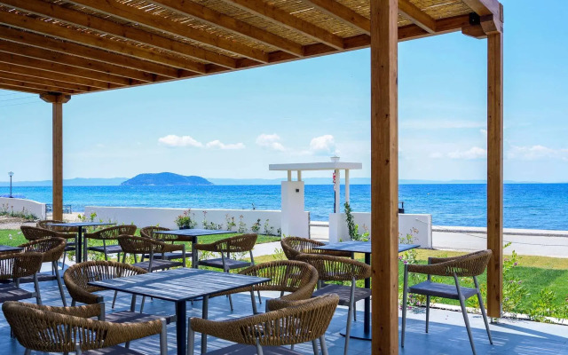 Amyntas Seafront Hotel