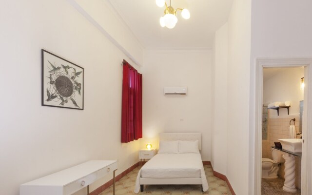 Residencia Vista Real