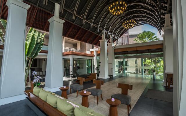 Summit Windmill Golf Suite Hotel @Suvarnabhumi