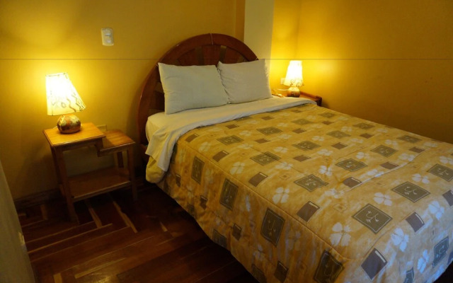 Hostal Los Andenes