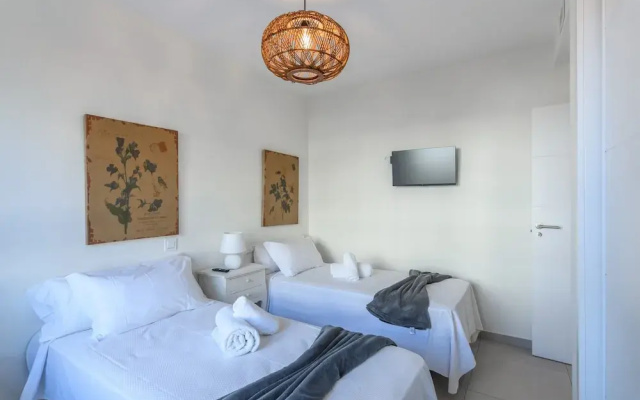 Oceanfront Apartment in Isla Canela