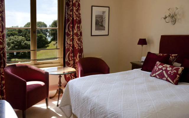 The Royal Hotel