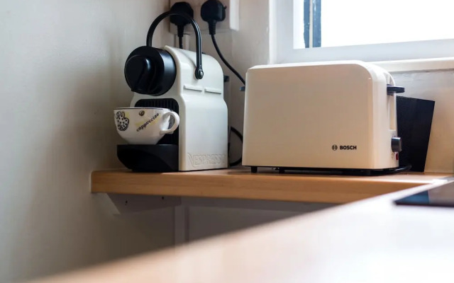 Warm and welcoming Home in Putney