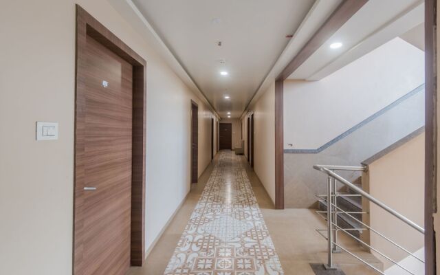 Fabhotel Mahadev Residency
