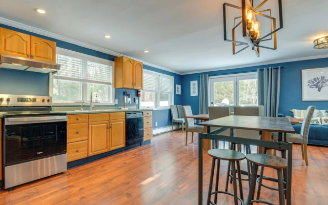 Ski, Golf & Hike: Spacious Dover Retreat!