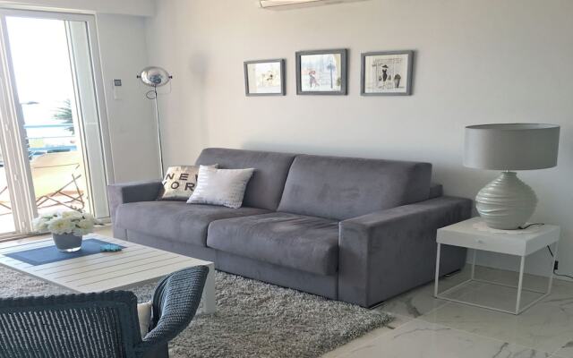 Modernized Apartment in Antibes With Terrace