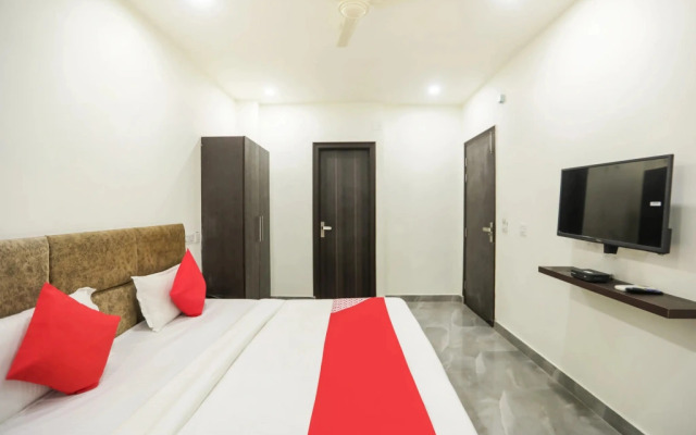 Hotel Krishna By Oyo Room