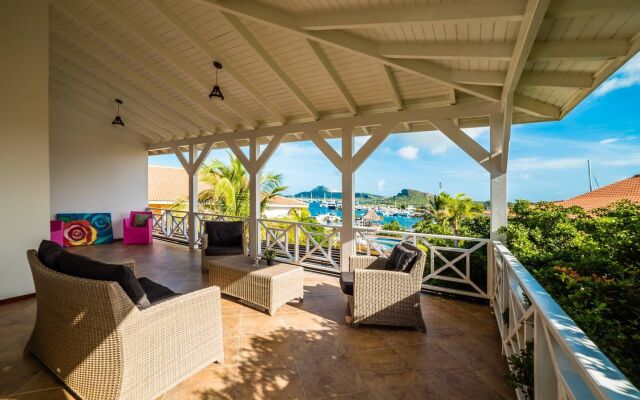 Masbango Luxury Penthouse at Jan Thiel