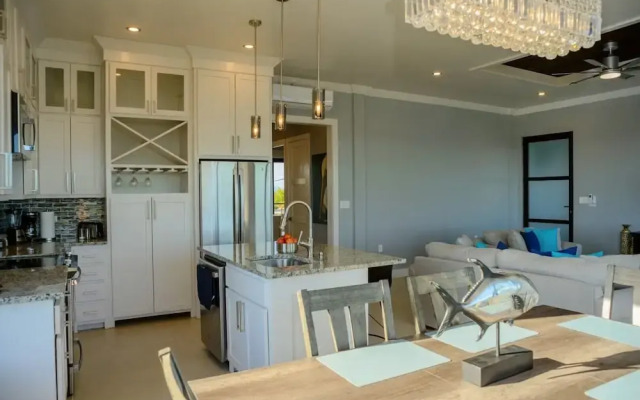 Sunset Gecko Condos - Unit 2A