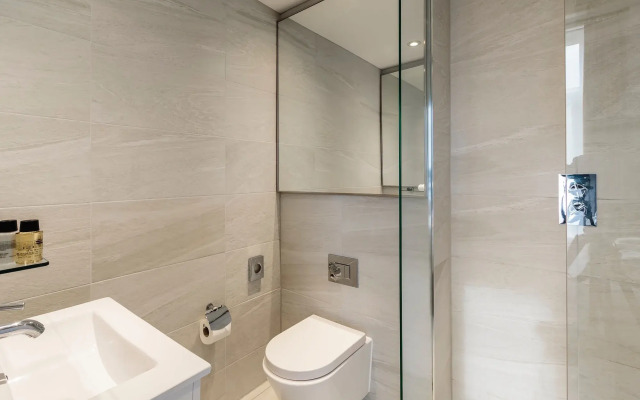 The Knaresborough by Aura Collection