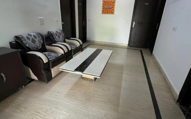 Membley Hotel & Residency