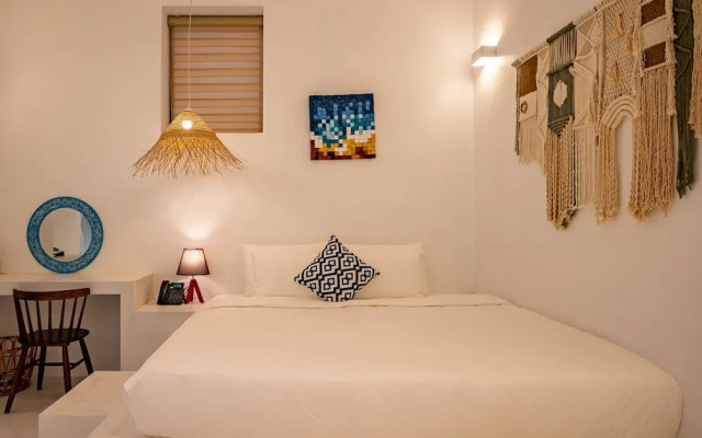Happiness Hotel