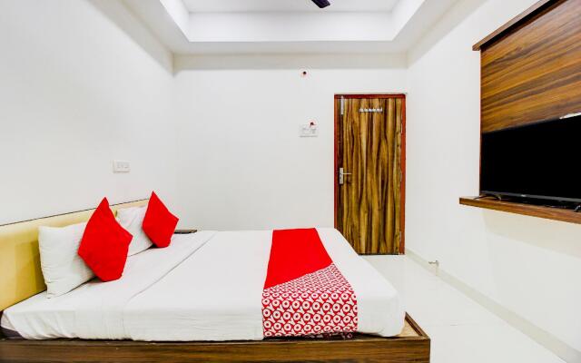 OYO 70857 Dream Suites