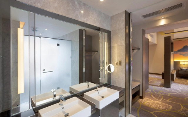 Crowne Plaza Hong Kong Kowloon East by IHG