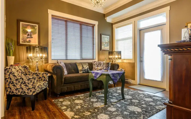 Brookside Inn Boutique Hotel