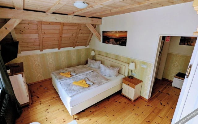 Hotel Lindequist Und Wald Hostel Sellin