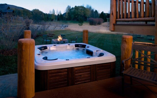 Abode at Dragonfly Lodge Home