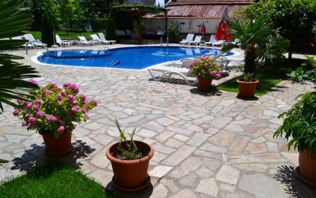 Saint George Family Hotel