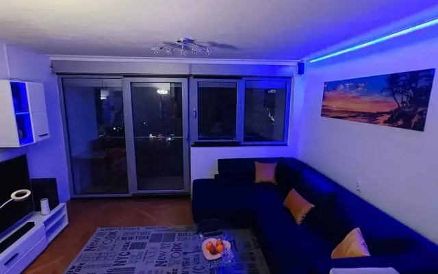 Apartment Sunrise