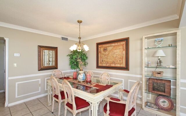 Shoreline 2051 Condo by RedAwning