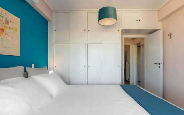 Four Seasons Sea View Apartment