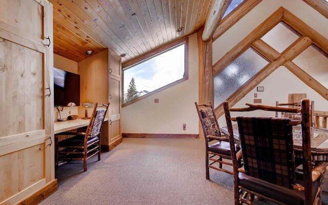 Rubywood - Private Home by RedAwning